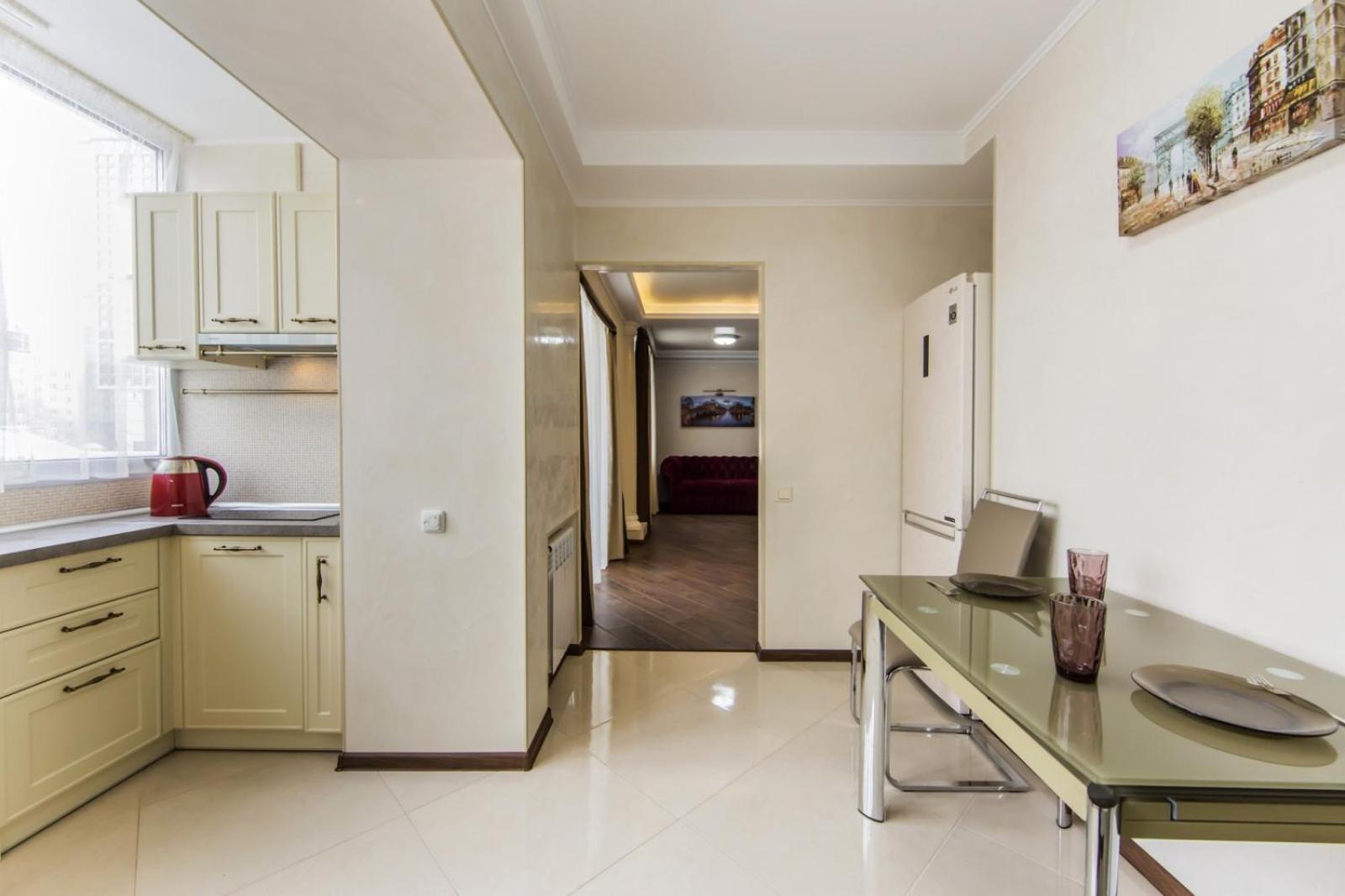 Apartment в центрі з видом на костел *
