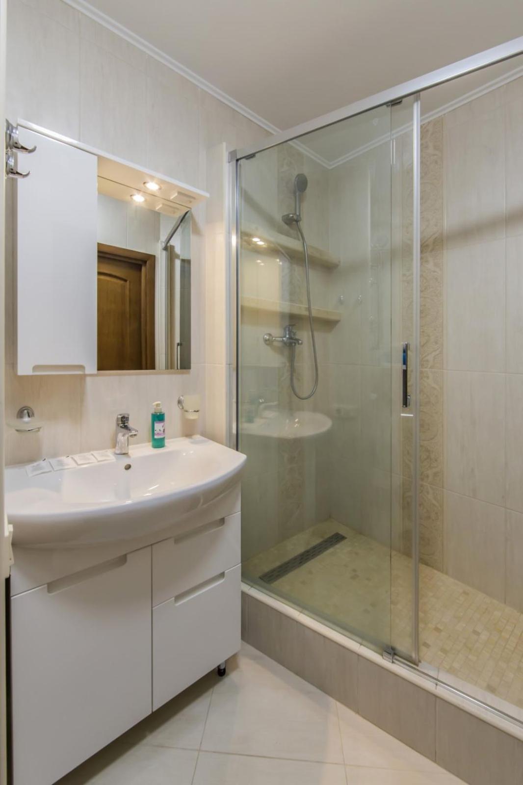 Apartment в центрі з видом на костел *